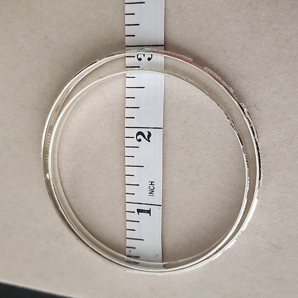 Set of Seven Small White Gold Filled Bangle Bracelet Diamond Cut Design - Picture 6 of 6